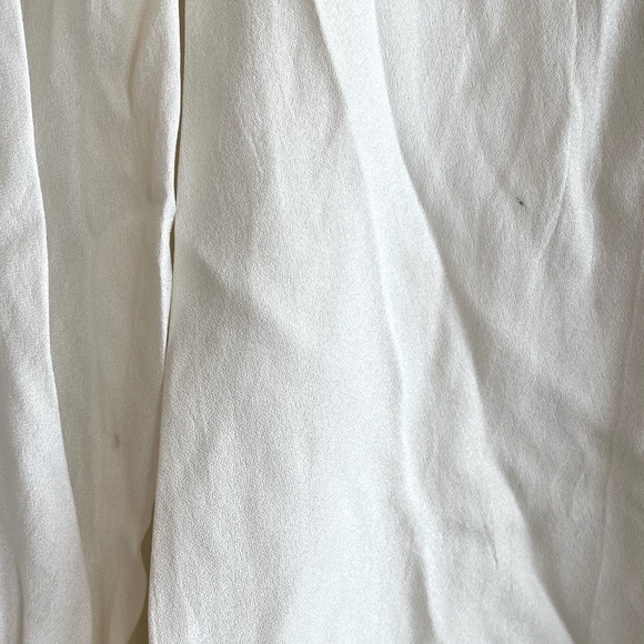 Urban Outfitters UO MRKT American Gold Backless Long-Sleeved Blouse (Ivory) - Picture 3 of 4